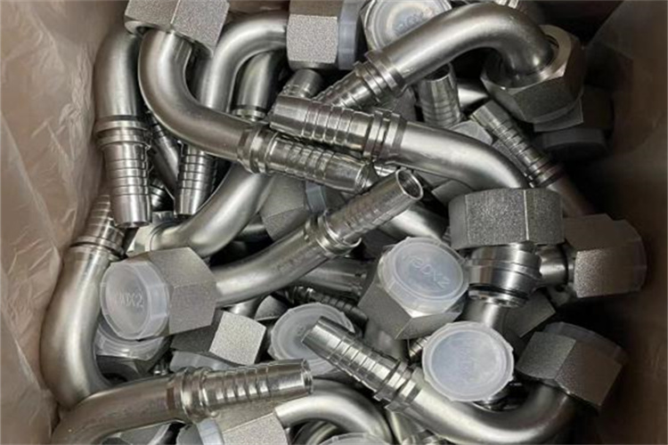 China hydraulic hose fittings and ferrules with good price